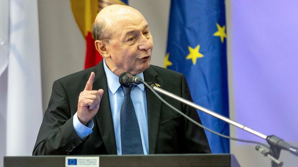 Traian Băsescu, despre rezultatele alegerilor din Ungaria: ”Tandemul Trump - Putin a fost bătut măr de poporul maghiar”