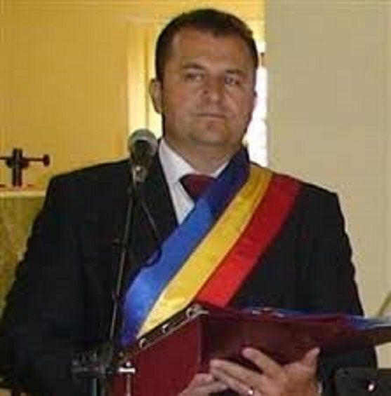 Dumitru Pop, unul dintre cei mai importanți lideri ai social-democratilor sătmăreni a anunțat că trece la Pro România