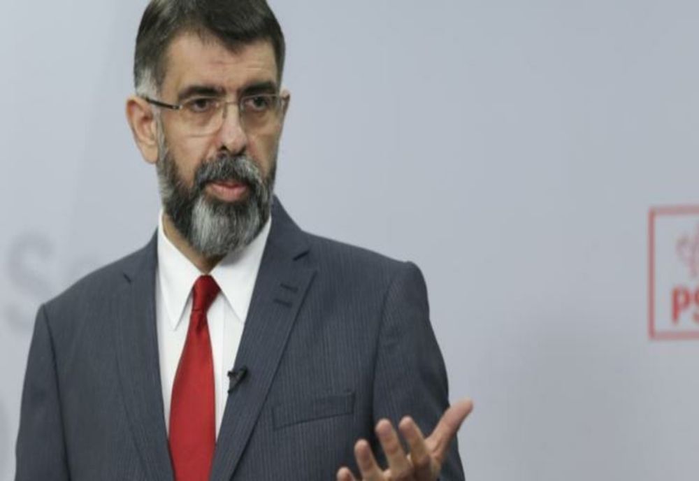 Robert Cazanciuc propune modificarea Constituției, după votul împotriva lui Buzoianu: Premierul să fie obligat să revoce un ministru după două moțiuni simple adoptate