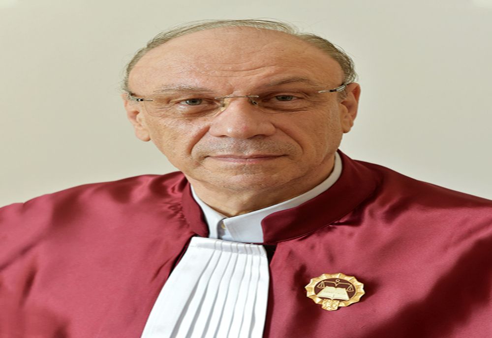 CURTEA CONSTITUȚIONALĂ DISCUTĂ DE LA ORA 13,00 INTERIMATUL LA FUNCȚIA DE PREȘEDINTE