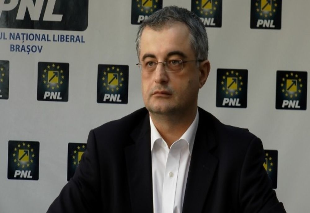 LIDERUL DEPUTAȚILOR LIBERALI, GABRIEL ANDRONACHE: EXISTĂ UN CURENT ANTI-REFORMIST, CARE ÎNCEARCĂ SĂ FRÂNEZE REFORMELE, SĂ LE AMÂNE. PNL NU VA PERMITE 