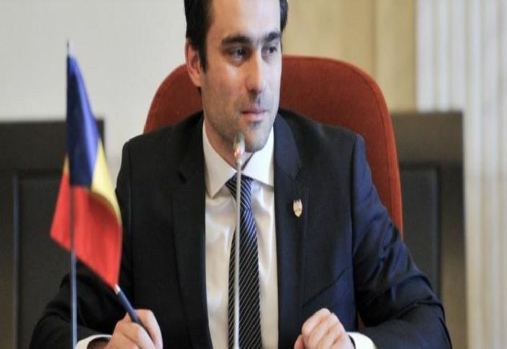 FOSTUL PRIMAR REZIST ALLEN COLIBAN ȘI IUBITA SA, TRIMIȘI ÎN JUDECATĂ PENTRU UN PREJUDICIU DE 16 MILIOANE DE LEI