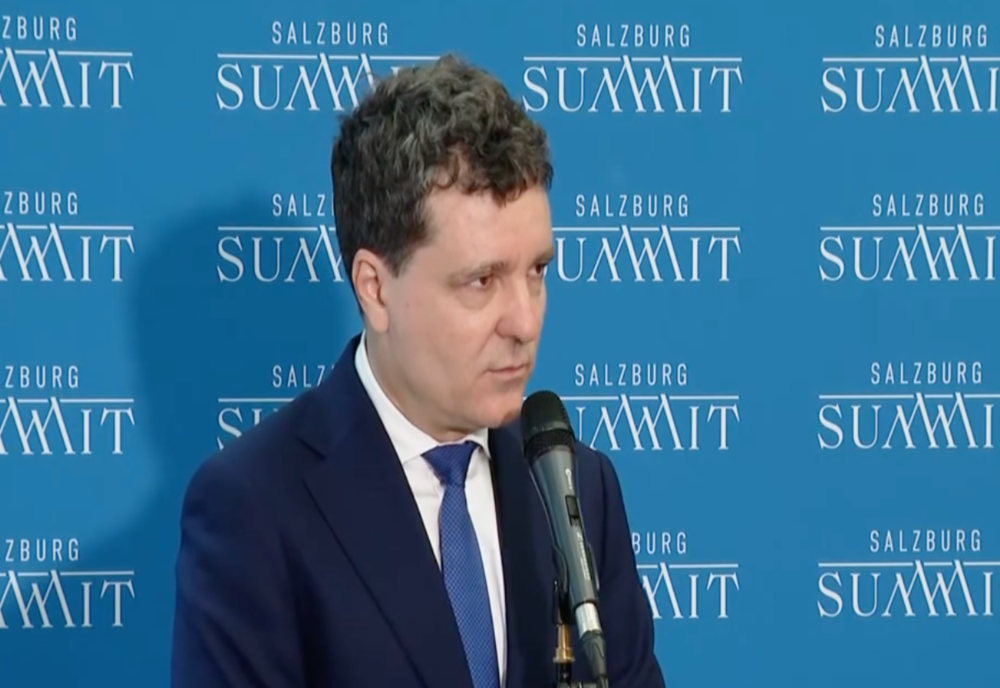 CE FĂCEA NICUȘOR DAN CHIAR ÎN TIMP CE LA COTROCENI SE DESFĂȘURAU FUNERALIILE LUI ION ILIESCU